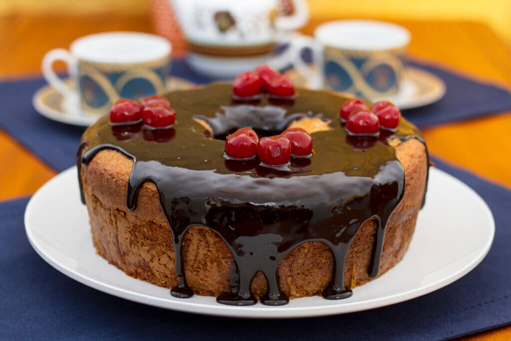 Bolo de Cenoura de Liquidificador: Sabor de Infância em Casa - Doces da  Jéssica